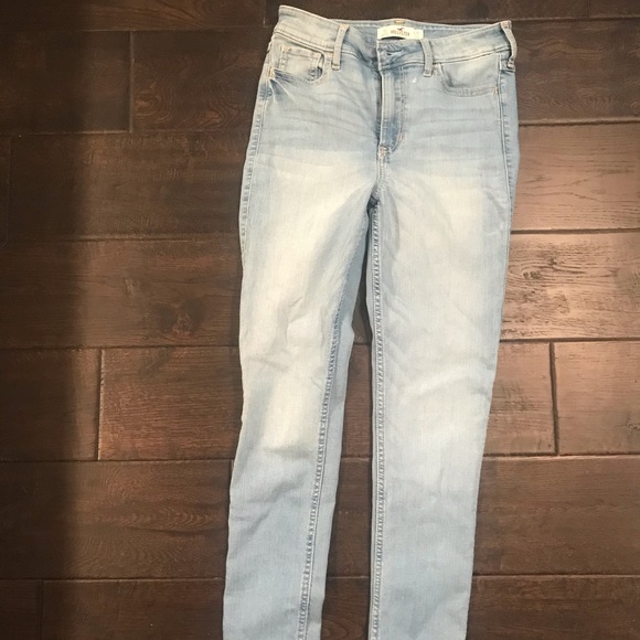 Jeans - Picture 2 of 3